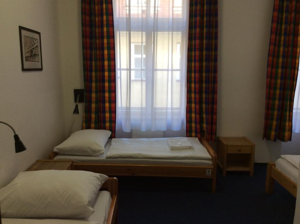 Travellers Hostel Praha Phòng bức ảnh