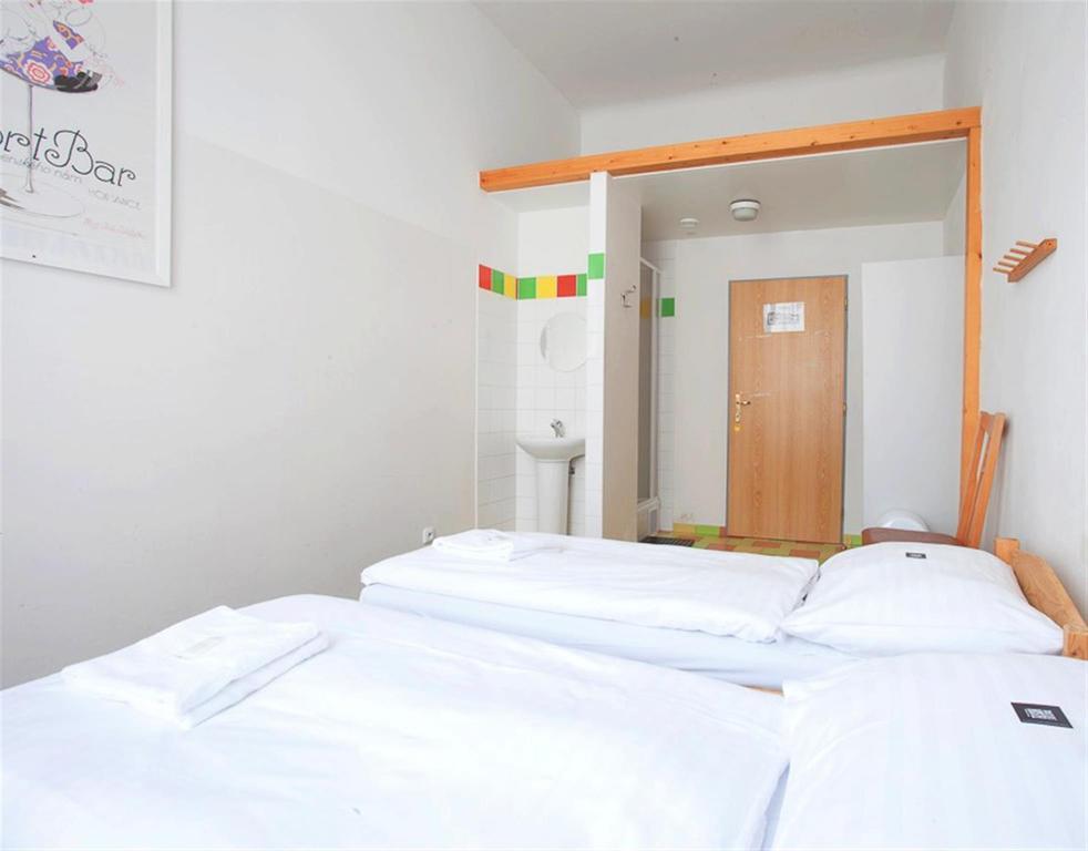 Travellers Hostel Praha Phòng bức ảnh
