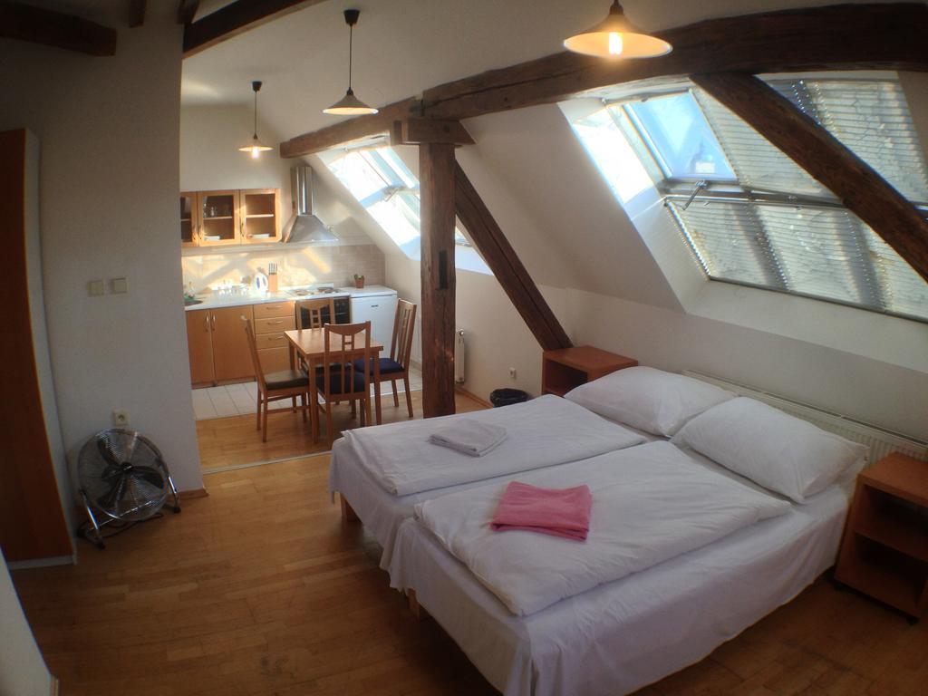 Travellers Hostel Praha Phòng bức ảnh