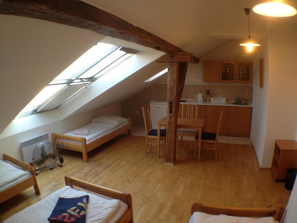 Travellers Hostel Praha Ngoại thất bức ảnh
